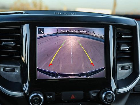 Used 2021 RAM 1500 Big Horn image 22