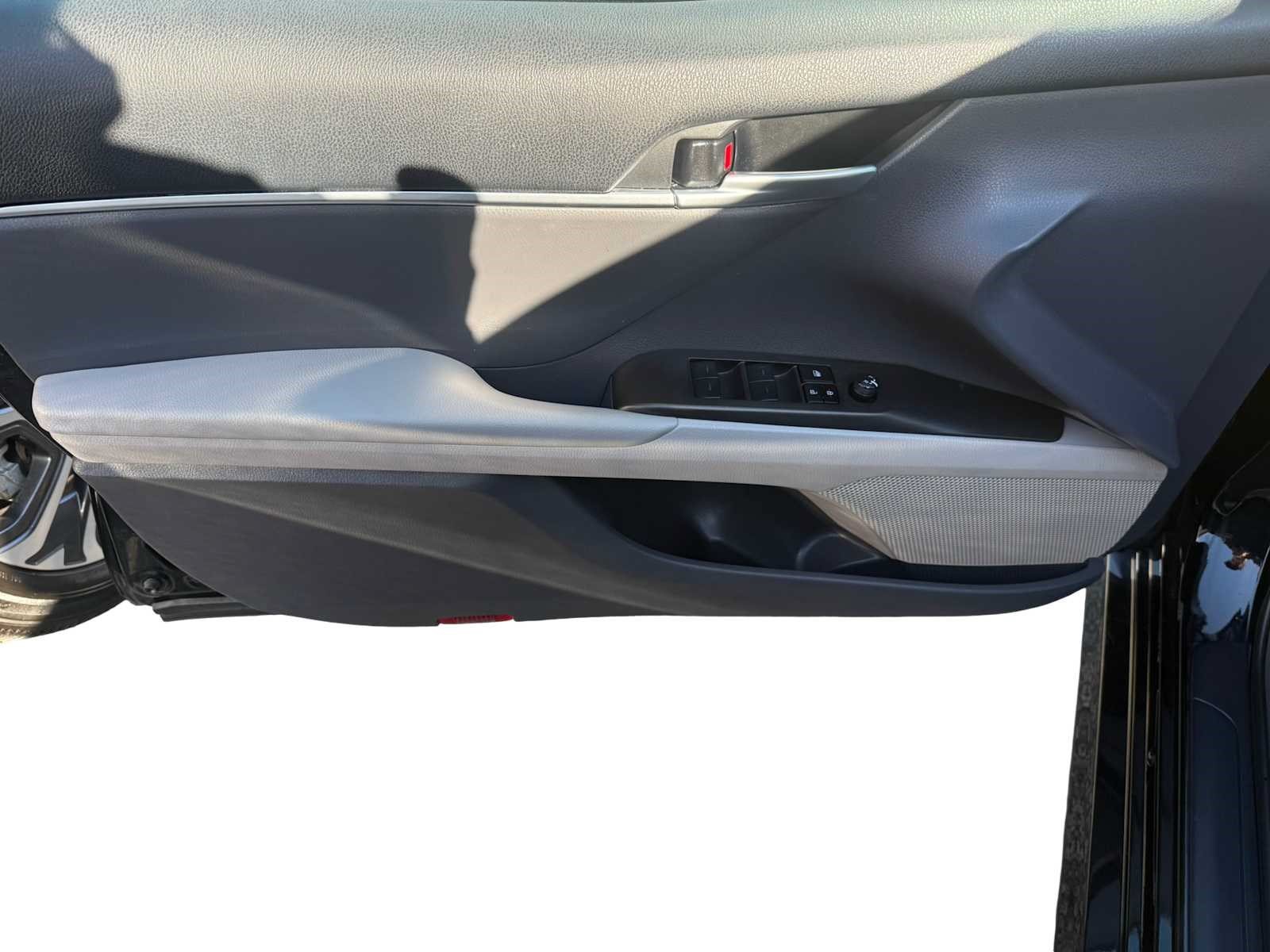 Certified 2024 Toyota Camry LE FWD image 19