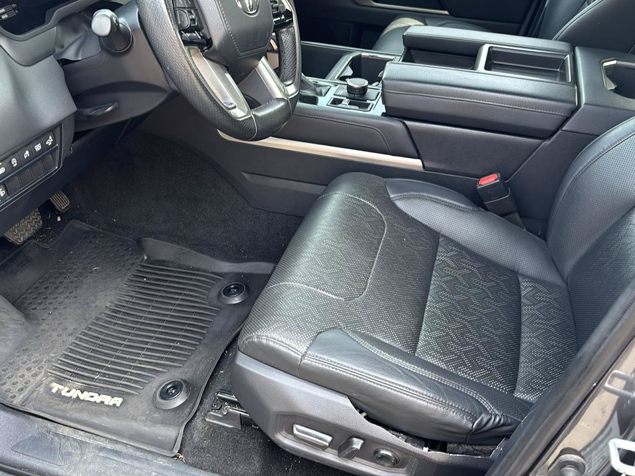 Used 2024 Toyota Tundra Limited w/ Nightshade Package AWD/4WD image 11