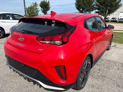 Used 2019 Hyundai Veloster Turbo FWD image 13