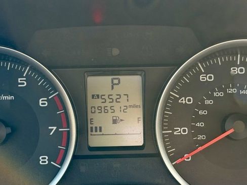 Used 2018 Subaru Forester 2.5i Premium w/ All-Weather Package image 18