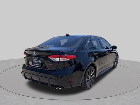 Used 2026 Toyota Corolla SE FWD image 6