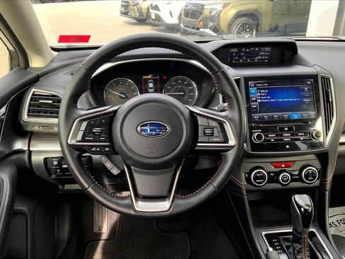 Used 2018 Subaru Crosstrek 2.0i Limited image 6