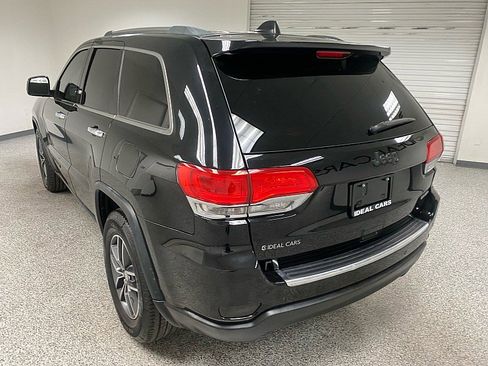 Used 2018 Jeep Grand Cherokee Limited image 7