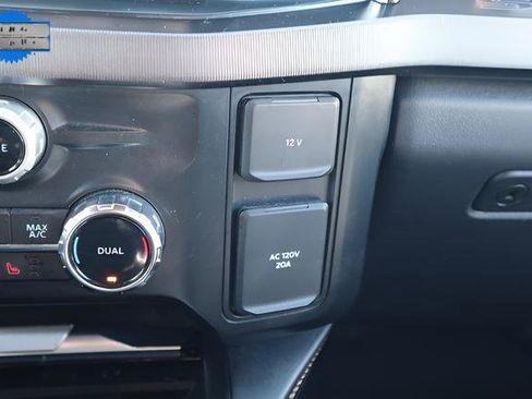 Used 2024 Ford F350 Platinum AWD/4WD image 18