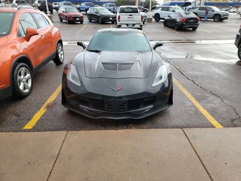 Used 2016 Chevrolet Corvette Z06 w/ 2LZ Preferred Equipment Group image 2