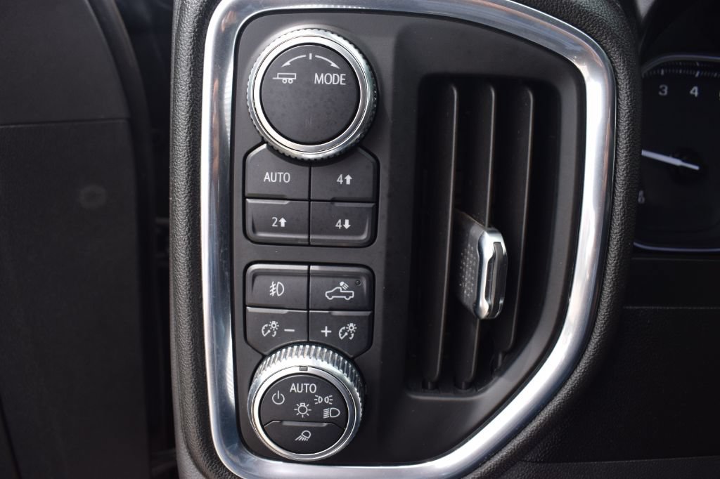 Used 2021 GMC Sierra 1500 SLT w/ SLT Premium Plus Package AWD/4WD image 20