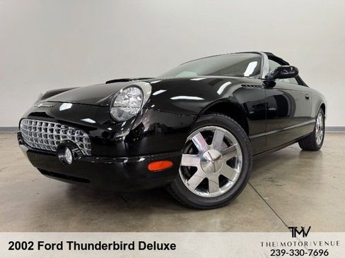 Used 2002 Ford Thunderbird Deluxe image 3