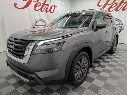 Certified 2025 Nissan Pathfinder SL w/ SL Premium Package