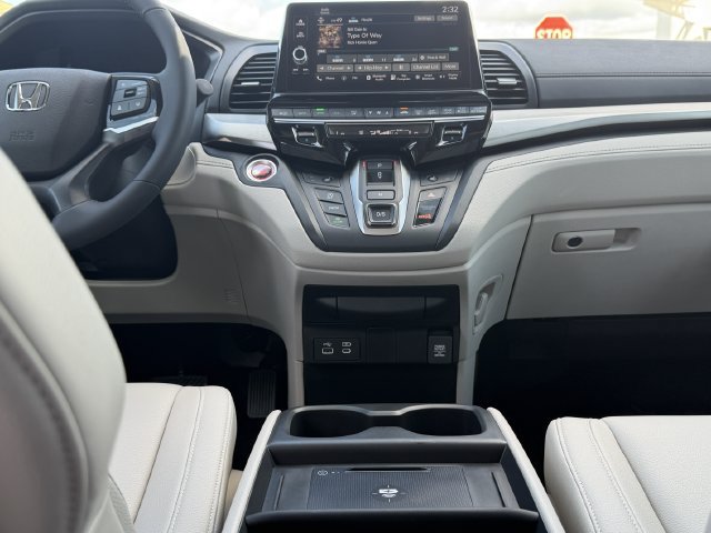 New 2027 Honda Odyssey EX-L image 4