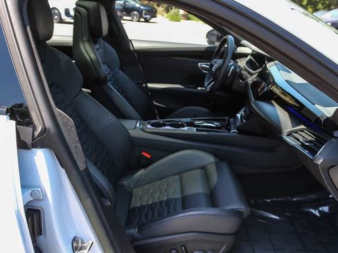 Used 2024 Audi e-tron GT Prestige w/ Prestige Package AWD/4WD image 18