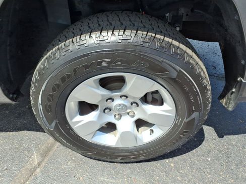 Used 2024 RAM 1500 Big Horn AWD/4WD image 21