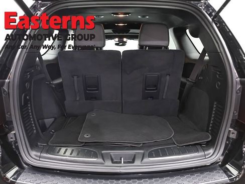 Used 2025 Dodge Durango R/T AWD/4WD image 9