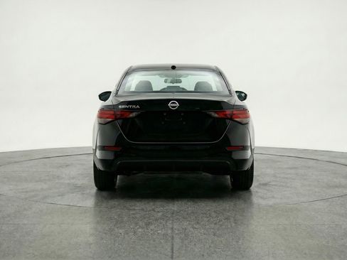 Used 2025 Nissan Sentra SV FWD image 7