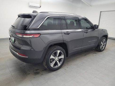 Used 2022 Jeep Grand Cherokee Limited 4xe image 10