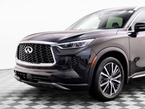 Used 2023 INFINITI QX60 Sensory w/ Cargo Package AWD/4WD image 40