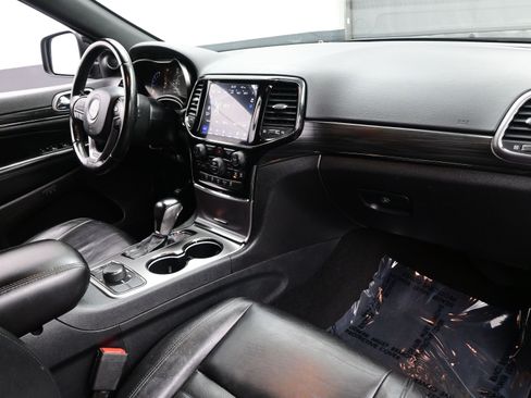 Used 2020 Jeep Grand Cherokee Limited X image 14