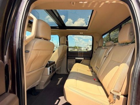 Used 2019 Ford F150 Lariat w/ Equipment Group 502A Luxury AWD/4WD image 17