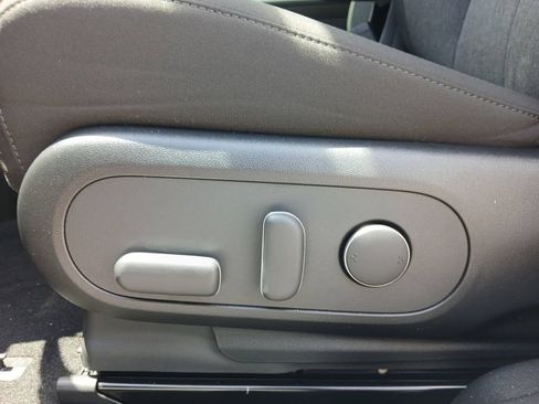 New 2026 Hyundai Ioniq 5 SE RWD image 16
