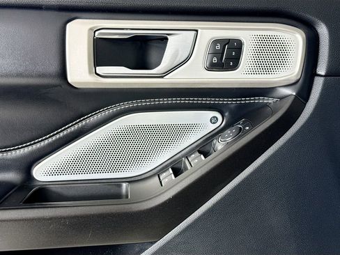 Used 2020 Ford Explorer ST w/ ST High-Performance Pack image 23