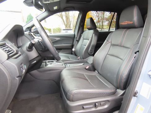 Certified 2022 Honda Passport TrailSport image 12