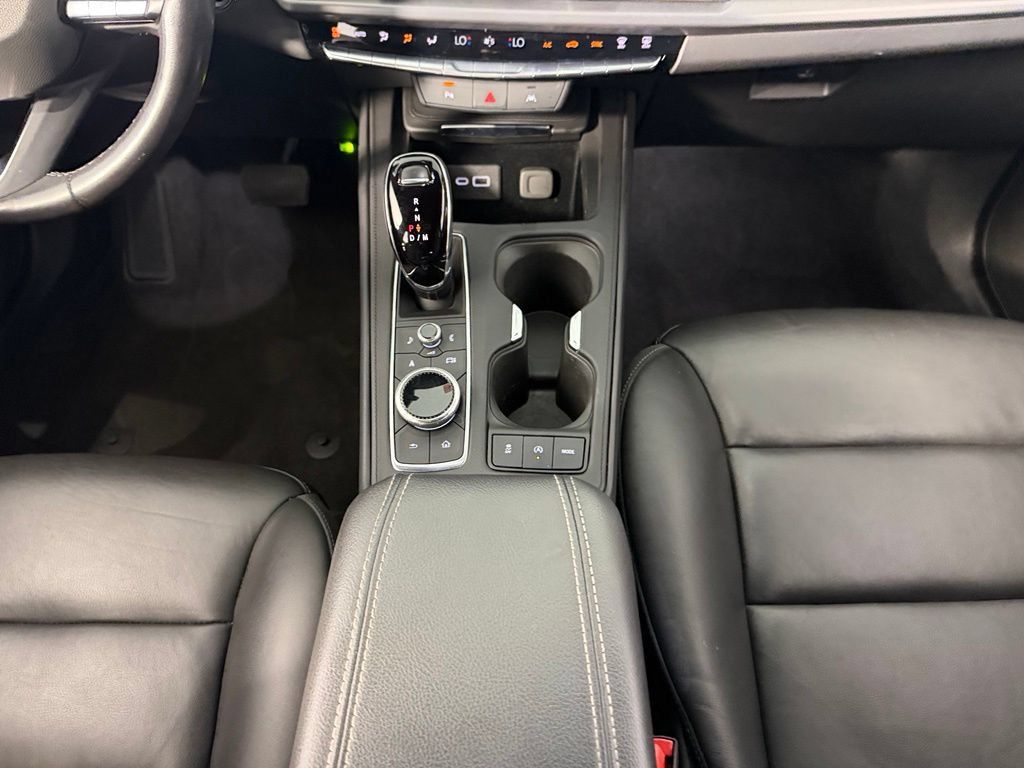 Used 2024 Cadillac XT4 Premium Luxury AWD/4WD image 19