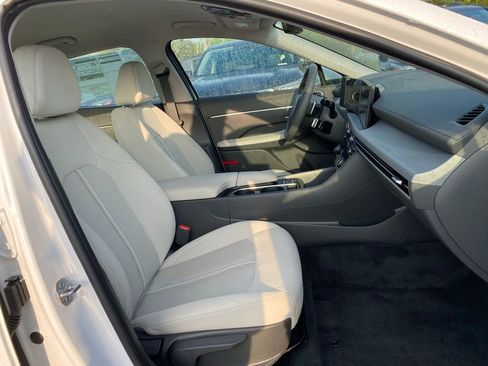 Certified 2026 Hyundai Sonata SEL FWD image 34