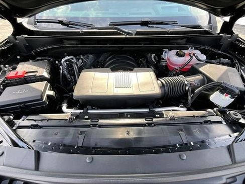 New 2026 GMC Yukon XL Denali w/ Sun & Power Step Package image 13