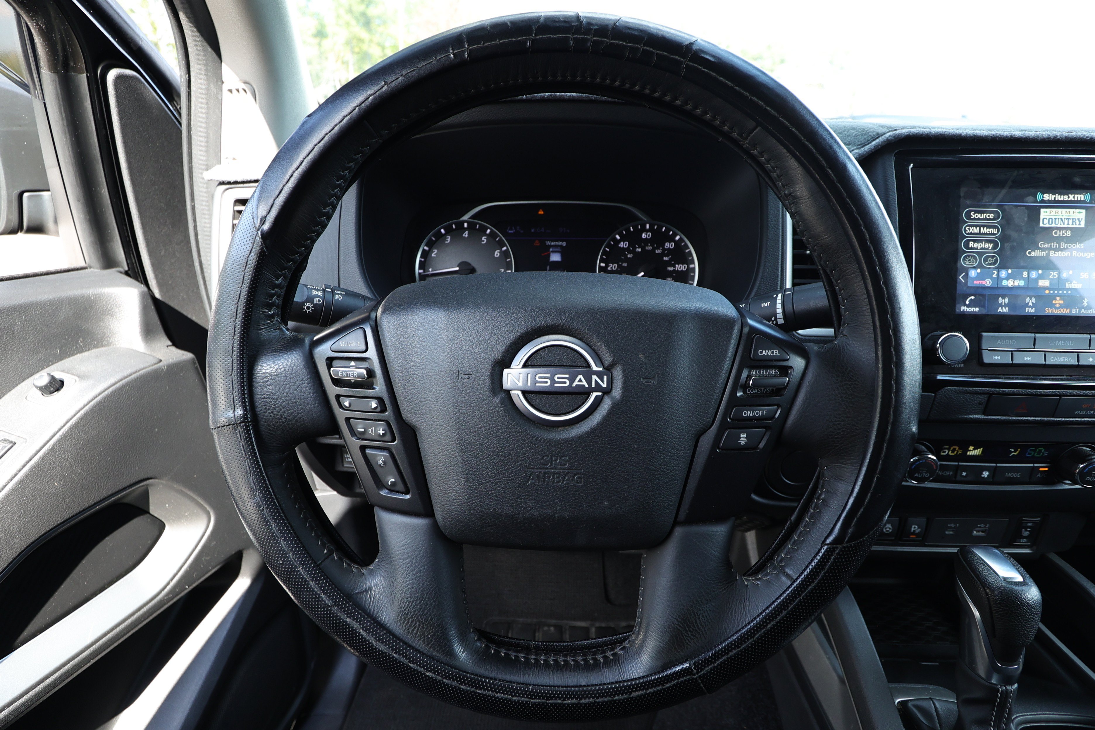 Used 2022 Nissan Frontier SV RWD image 11