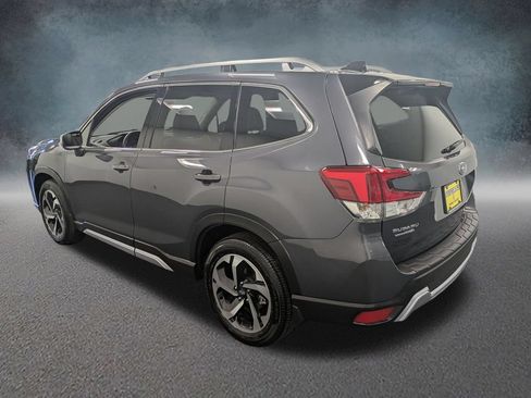 Used 2024 Subaru Forester Touring w/ POP Package 3 AWD/4WD image 6