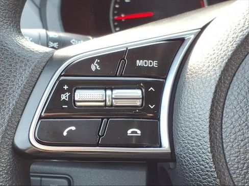 Used 2023 Kia Seltos LX image 23