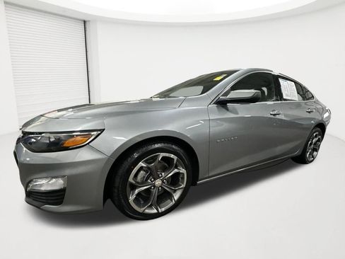 Used 2024 Chevrolet Malibu LT FWD image 1