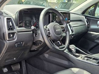 Used 2023 Kia Sorento S video 2
