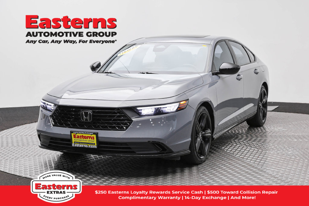 Used 2024 Honda Accord Sport image 1