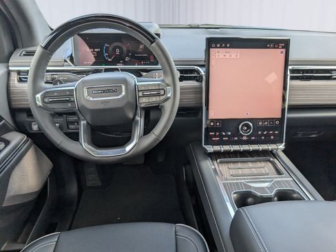 Certified 2025 GMC Sierra EV Denali AWD/4WD image 16