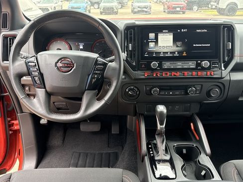 Used 2025 Nissan Frontier PRO-4X AWD/4WD image 7
