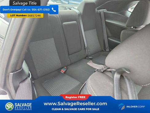 Used 2022 Dodge Challenger GT AWD/4WD image 13