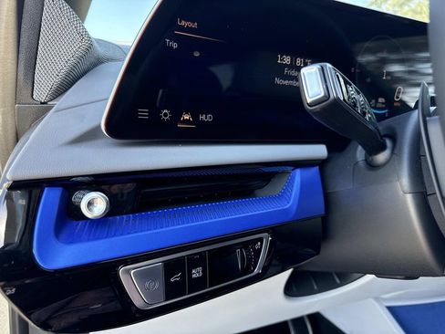 New 2026 Cadillac Optiq Luxury 2 image 30