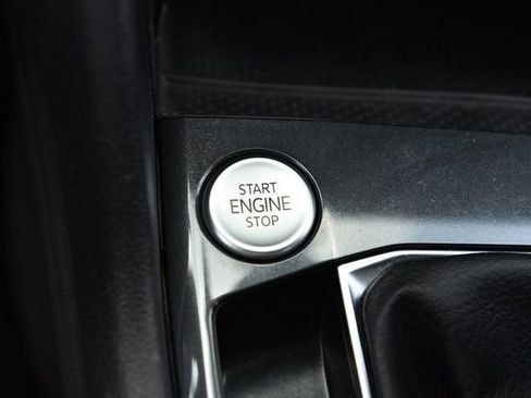 Certified 2023 Volkswagen Tiguan SE R-Line FWD image 16