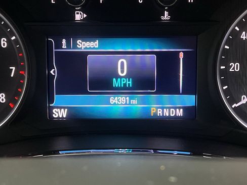 Used 2019 Buick Encore Preferred image 10