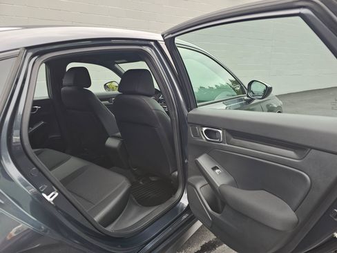 Used 2025 Honda Civic Sport image 15