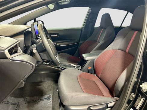 Used 2024 Toyota Corolla SE image 17