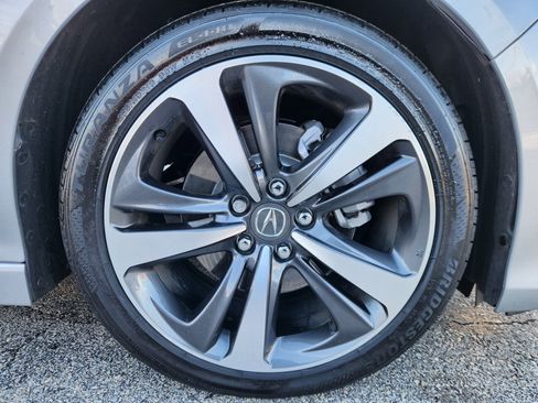 Certified 2025 Acura TLX w/ Technology Package image 21