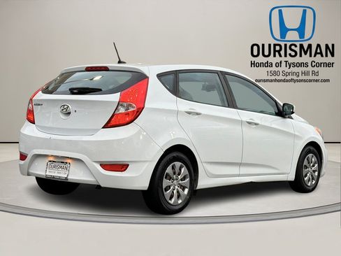 Used 2017 Hyundai Accent SE image 3