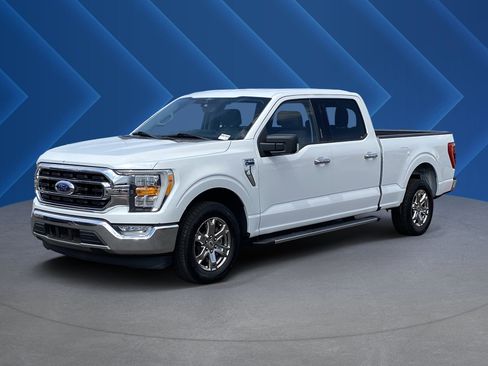 Used 2021 Ford F150 XLT w/ Equipment Group 302A High RWD image 7