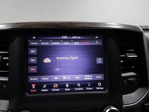 Used 2020 RAM 1500 Laramie image 26