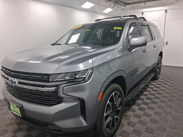 Used 2021 Chevrolet Suburban RST w/ Luxury Package AWD/4WD image 3