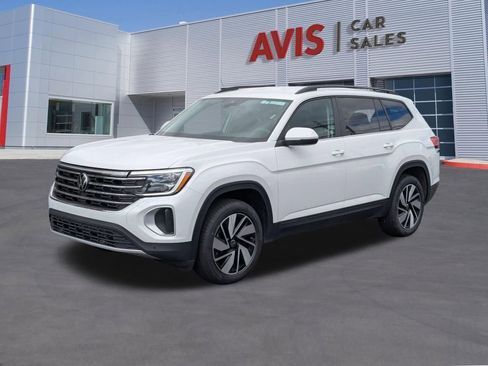 Used 2025 Volkswagen Atlas SE FWD image 1