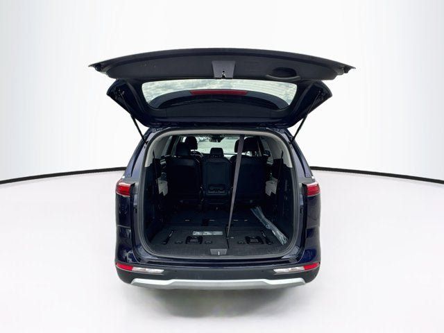 Used 2024 Kia Carnival LX FWD image 25