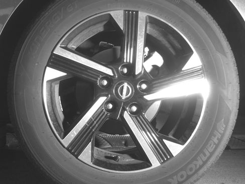 Used 2025 Nissan Sentra SV image 14